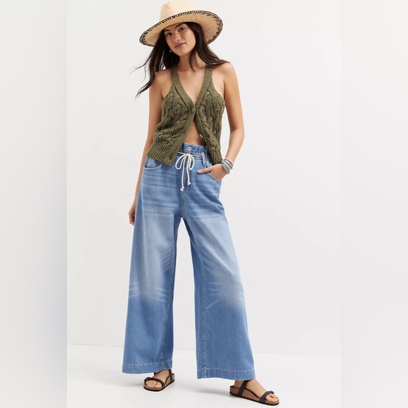 Anthropologie Denim - Anthropologie Pilcro the Coastal Relaxed Jeans